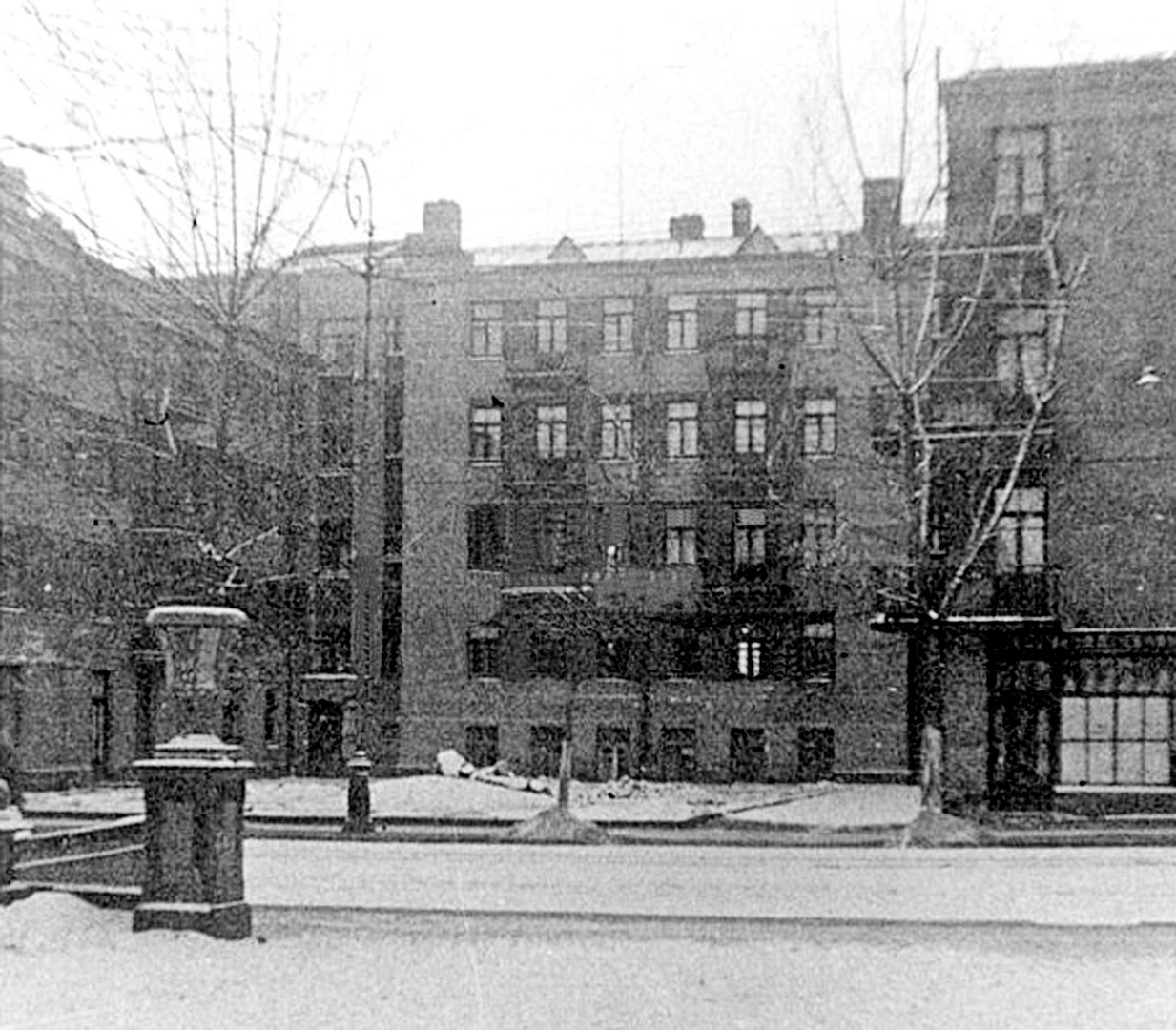 улица Михаила Грушевского во время войны 1941-45гг.